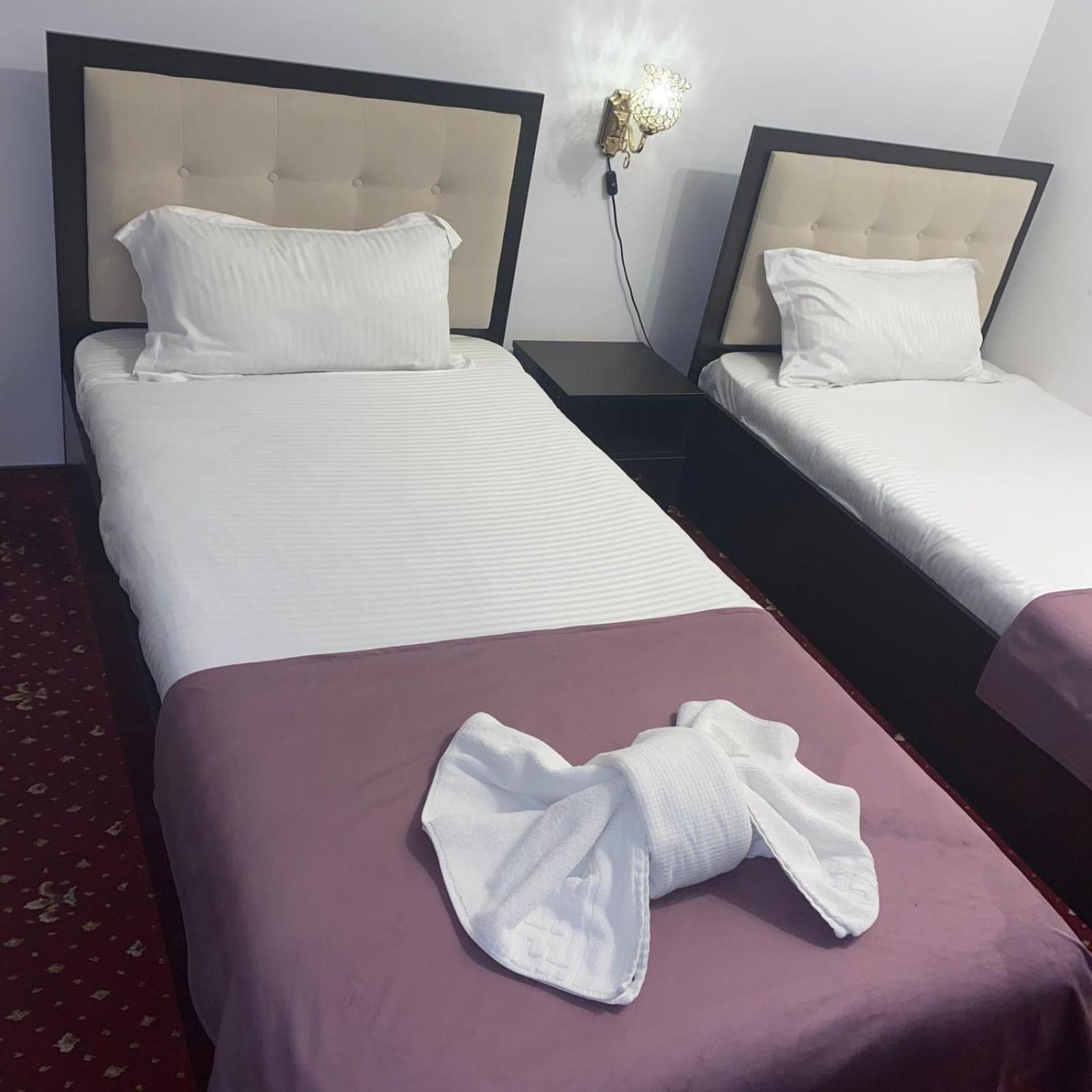 Hotel Noe Residence Timişoara Buitenkant foto