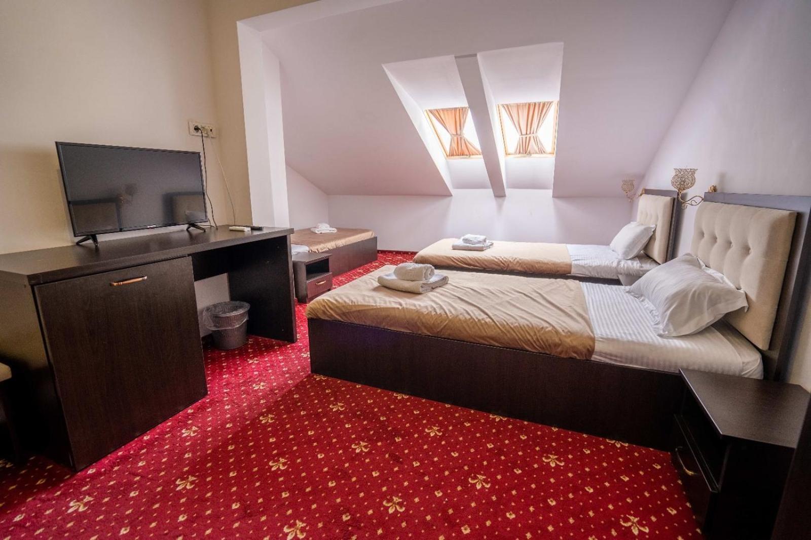 Hotel Noe Residence Timişoara Buitenkant foto